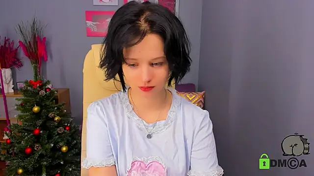 Alina Mills online show from 25, 12, 2024