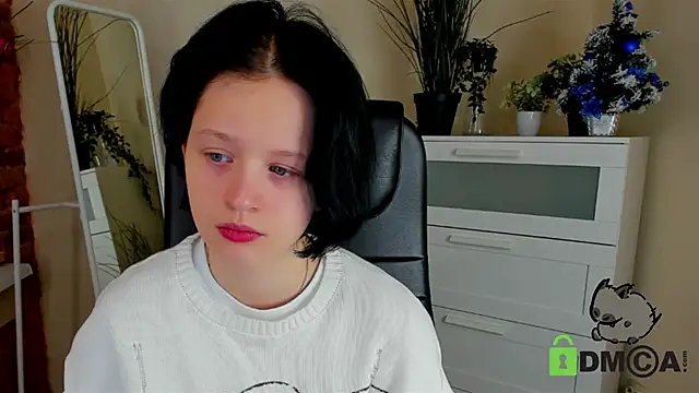 Alina Mills online show from 12, 1, 2025