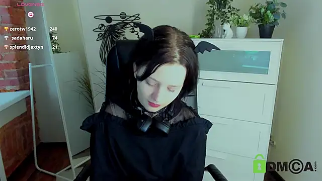 Alina Mills online show from 21, 2, 2025