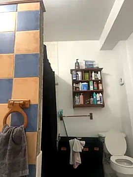 Goddess Nafeesha online show from 7, 11, 2025