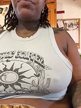 Goddess Nafeesha online show from 11, 4, 2026