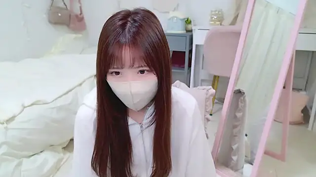 Snapshot of Sayuringo_ chatting on 18, 12, 2024 Sayuringo  online show from 18, 12, 2024