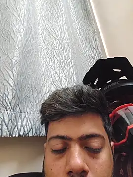 Hornie small Dick01 online show from 15, 2, 2026