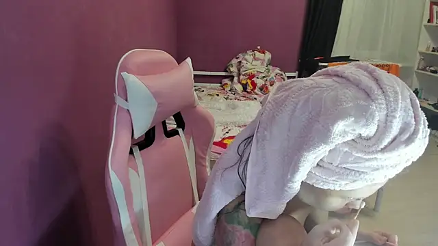 Lika8234 online show from 3, 10, 2025