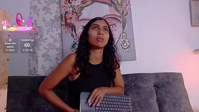 Snapshot of taty_miller chatting on 10, 10, 2025 taty miller online show from 10, 10, 2025