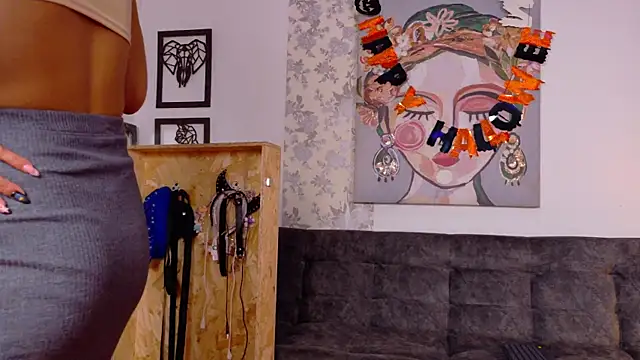 Snapshot of taty_miller chatting on 27, 10, 2025 taty miller online show from 27, 10, 2025