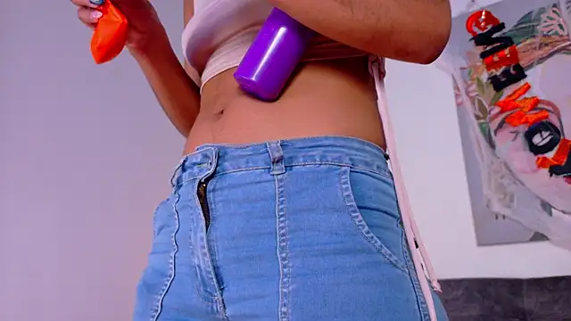 Snapshot of taty_miller chatting on 31, 10, 2025 taty miller online show from 31, 10, 2025