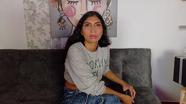 Snapshot of taty_miller chatting on 24, 11, 2025 taty miller online show from 24, 11, 2025