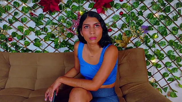 Snapshot of taty_miller chatting on 30, 11, 2025 taty miller online show from 30, 11, 2025