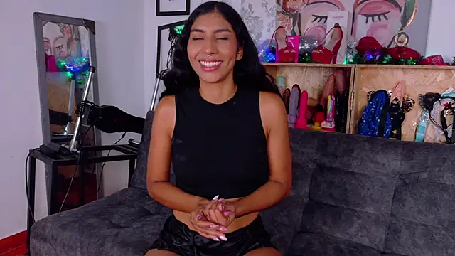 Snapshot of taty_miller chatting on 3, 12, 2025 taty miller online show from 3, 12, 2025