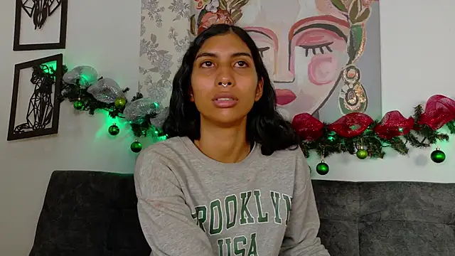 Snapshot of taty_miller chatting on 4, 12, 2025 taty miller online show from 4, 12, 2025