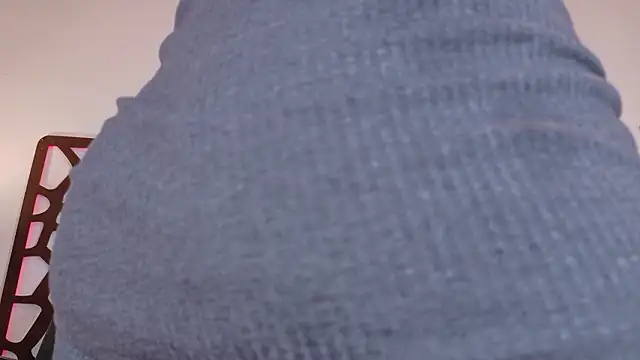 Snapshot of taty_miller chatting on 4, 2, 2026 taty miller online show from 4, 2, 2026