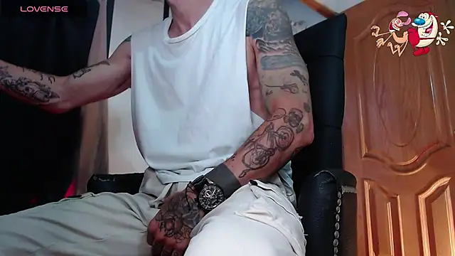 Snapshot of ren_stipee chatting on 13, 2, 2025 ren stipee online show from 13, 2, 2025