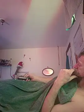 Snapshot of BigDDave6979 chatting on 25, 2, 2026 BigDDave6979 online show from 25, 2, 2026