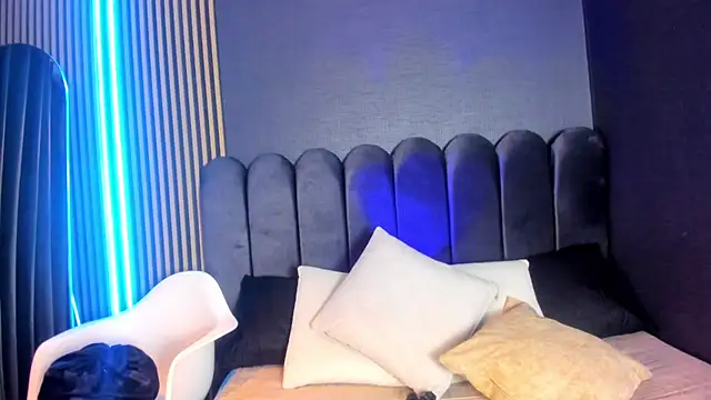 Snapshot of Nicolette_ks_ chatting on 13, 11, 2025 Nicolette ks online show from 13, 11, 2025