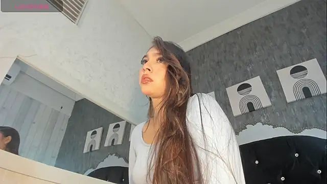 Paola  23 online show from 27, 5, 2026