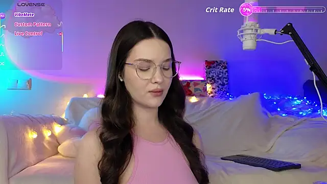 Snapshot of AokiAnna chatting on 16, 12, 2025 AokiAnna online show from 16, 12, 2025