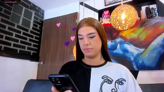 victoria aleia  online show from 13, 4, 2026