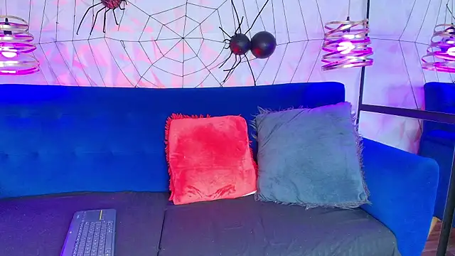 sarah banks1 online show from 29, 11, 2025