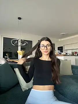 Wildberry  online show from 8, 3, 2026