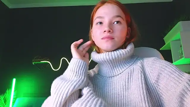 Snapshot of erikabrian chatting on 11, 12, 2024 erikabrian online show from 11, 12, 2024