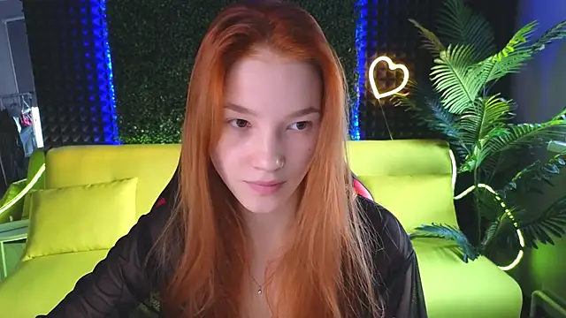 Snapshot of erikabrian chatting on 15, 12, 2024 erikabrian online show from 15, 12, 2024