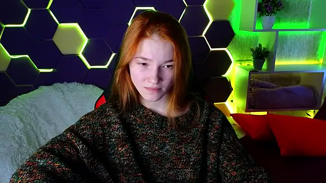 Snapshot of erikabrian chatting on 17, 12, 2024 erikabrian online show from 17, 12, 2024