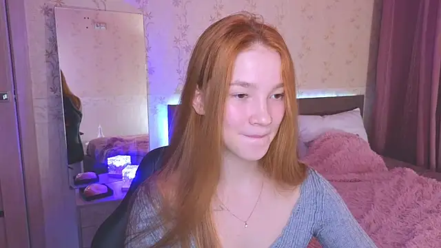 Snapshot of erikabrian chatting on 27, 12, 2024 erikabrian online show from 27, 12, 2024