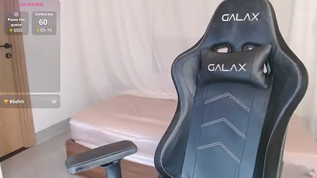 Lin SiYee online show from 6, 3, 2025