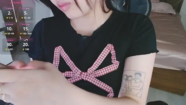 Lin SiYee online show from 10, 3, 2025