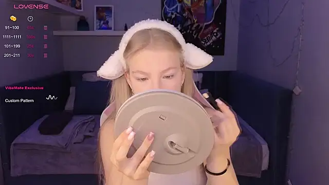 Snapshot of Sarra_Cooper chatting on 29, 1, 2025 Sarra Cooper online show from 29, 1, 2025