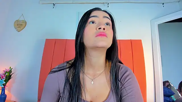 Snapshot of valen_rose0 chatting on 9, 9, 2025 valen rose0 online show from 9, 9, 2025