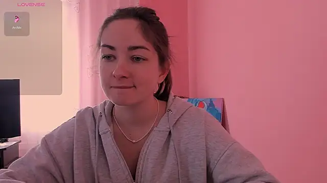 Snapshot of cClandesTina chatting on 5, 3, 2025 cClandesTina online show from 5, 3, 2025