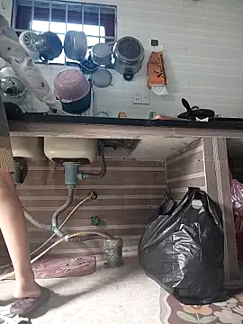 Haralushiaaa online show from 3, 2, 2026