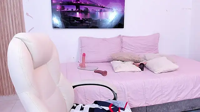  Lakshmi hotx online show from 11, 11, 2025