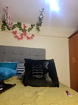 Snapshot of Sexxy_mariana chatting on 28, 10, 2025 Sexxy mariana online show from 28, 10, 2025