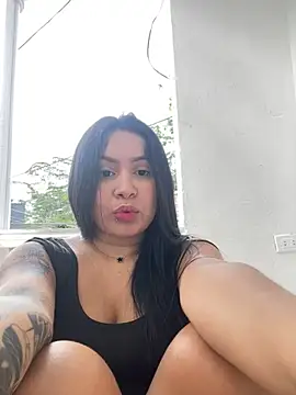 Snapshot of Pretty_Isadora chatting on 29, 12, 2024 Pretty Isadora online show from 29, 12, 2024