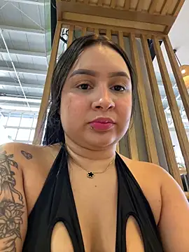 Snapshot of Pretty_Isadora chatting on 22, 1, 2025 Pretty Isadora online show from 22, 1, 2025