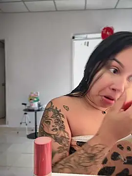 Snapshot of Pretty_Isadora chatting on 21, 3, 2025 Pretty Isadora online show from 21, 3, 2025