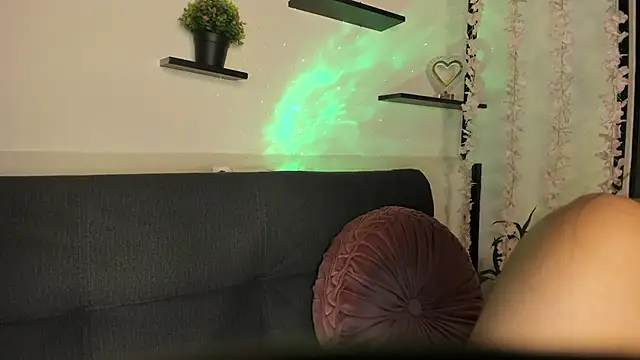 Snapshot of on_tefa chatting on 13, 2, 2025 on tefa online show from 13, 2, 2025