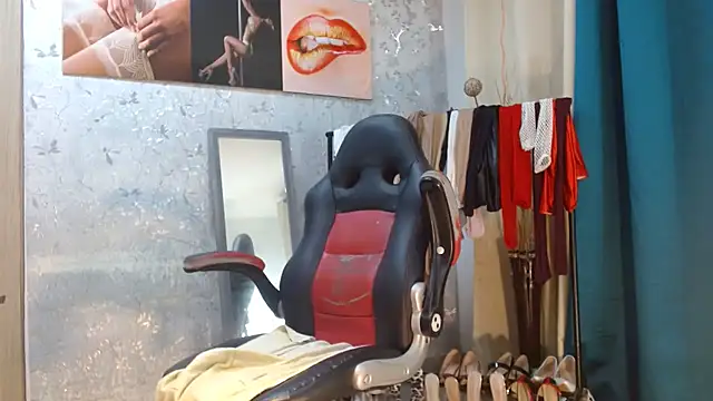 Snapshot of Samantabrown_ chatting on 6, 7, 2026 Samantabrown online show from 6, 7, 2026