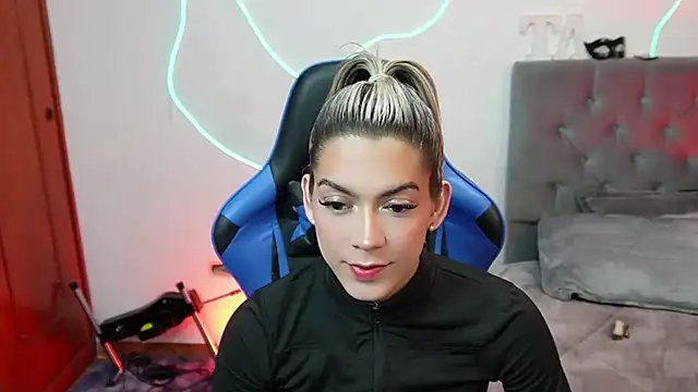 tay ler3 online show from 6, 12, 2024