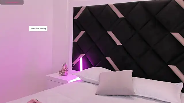 IsabellaGrey19 online show from 1, 11, 2025