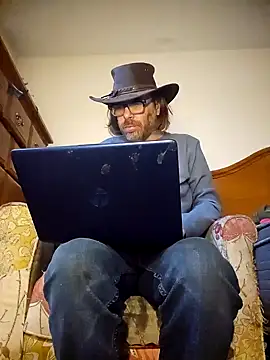 Snapshot of Geaux_Again chatting on 20, 12, 2024 Geaux Again online show from 20, 12, 2024