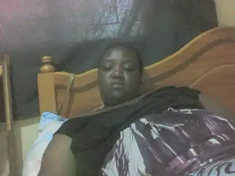 Snapshot of Pretty_kellyn chatting on 4, 2, 2025 Pretty kellyn online show from 4, 2, 2025