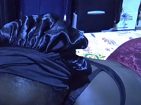 Adaline-Paris online show from 20, 12, 2025