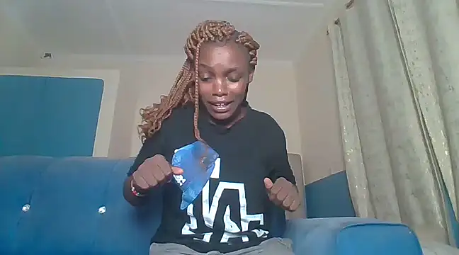 awino001 online show from 18, 3, 2025