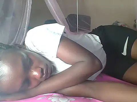 awino001 online show from 15, 9, 2025