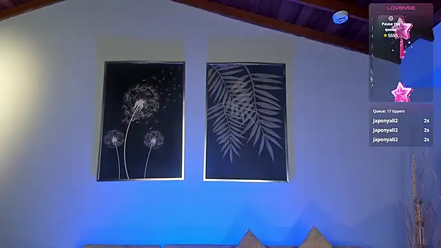 SamanthaKlein  online show from 28, 1, 2025