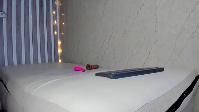 Snapshot of sabrinahimss chatting on 8, 3, 2025 sabrinahimss online show from 8, 3, 2025